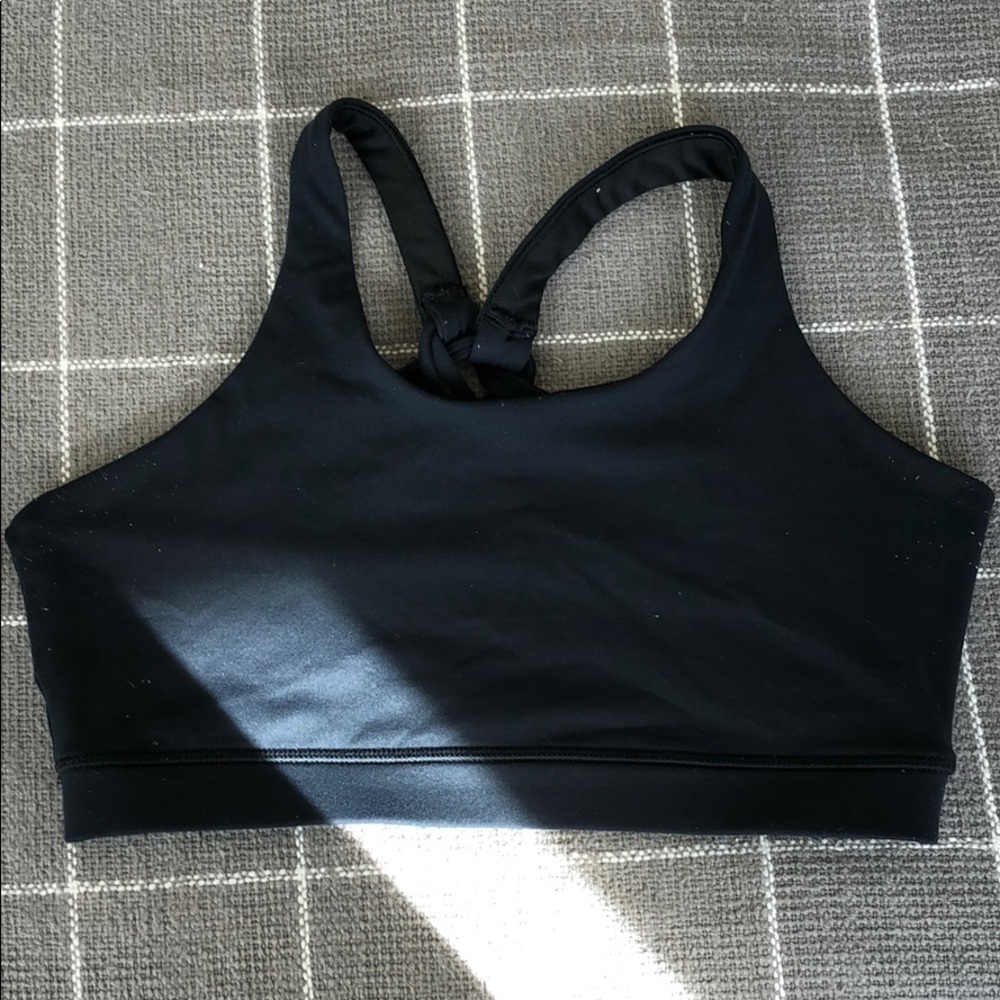 Calia by Carrie Underwood crossback sports bra